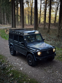 Roof rack 3/4 view